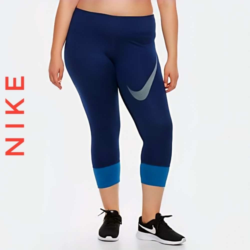Nike Blue Capri Leggings